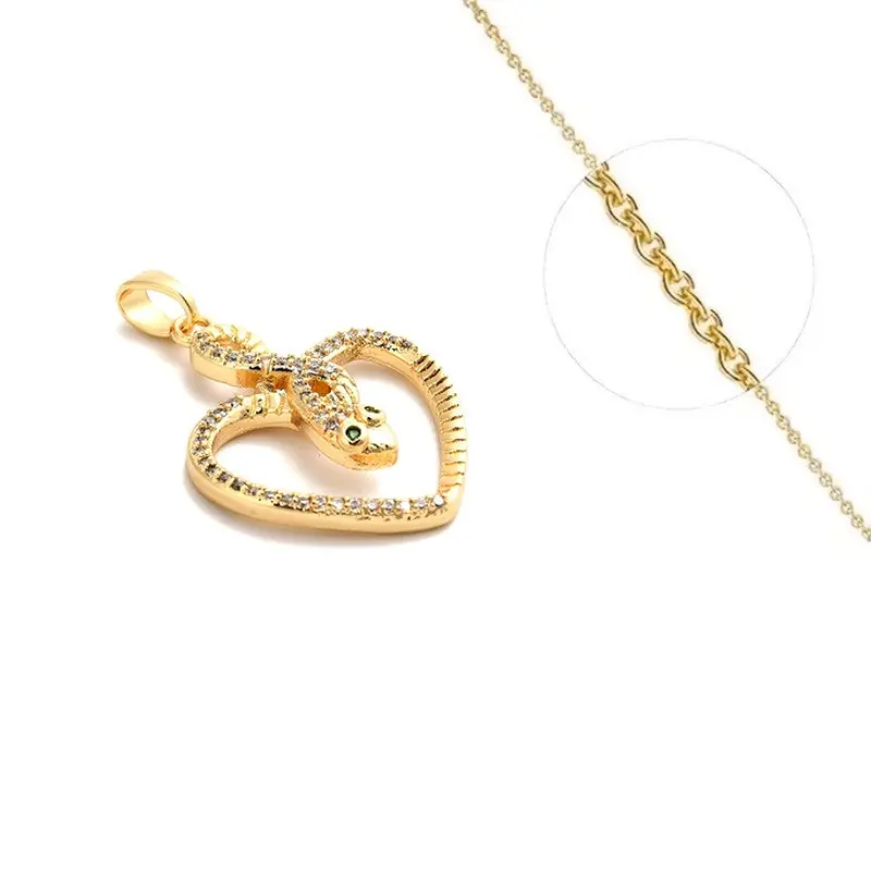 Collier pour femme chaîne ornée d'un joli pendentif cœur serpent zirconiums blancs sertis Réduction