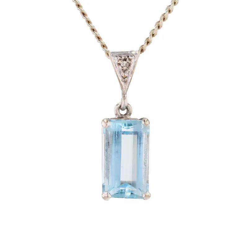 Achat Immédiat Pendentif aigue-marine diamant et sa chaîne or blanc