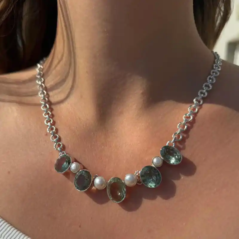 Prix Promo Collier souple en argent strie 5 pierres Prasiolite et Perles