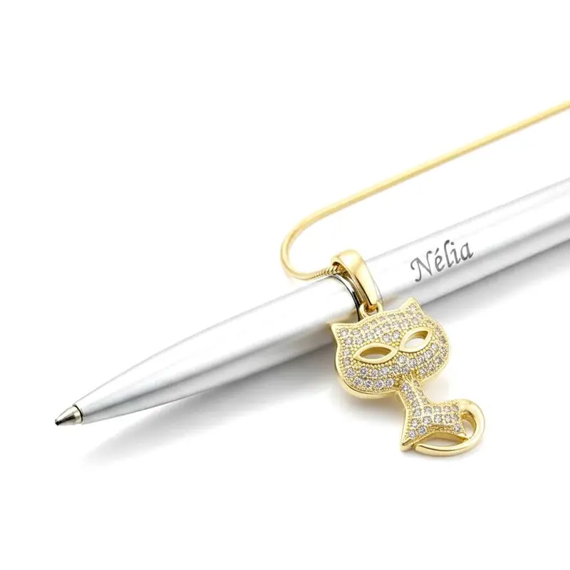Offre Spéciale Collier pour femme chaîne ornée d'un joli pendentif chat serti de zirconiums