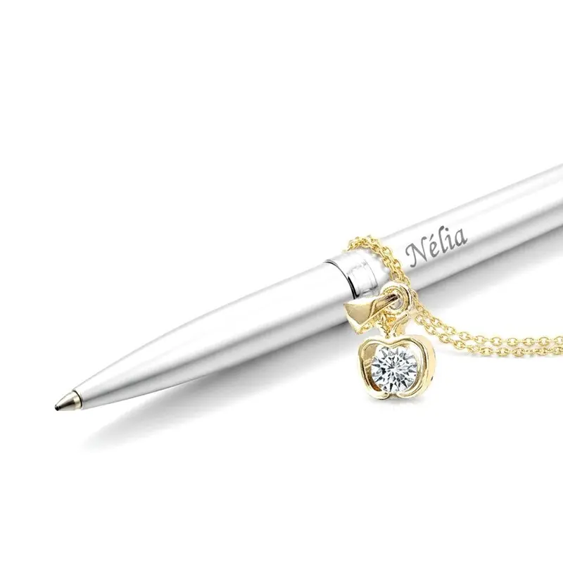 Petit Prix Collier pour femme chaîne ornée d'un joli pendentif pomme serti de zirconiums