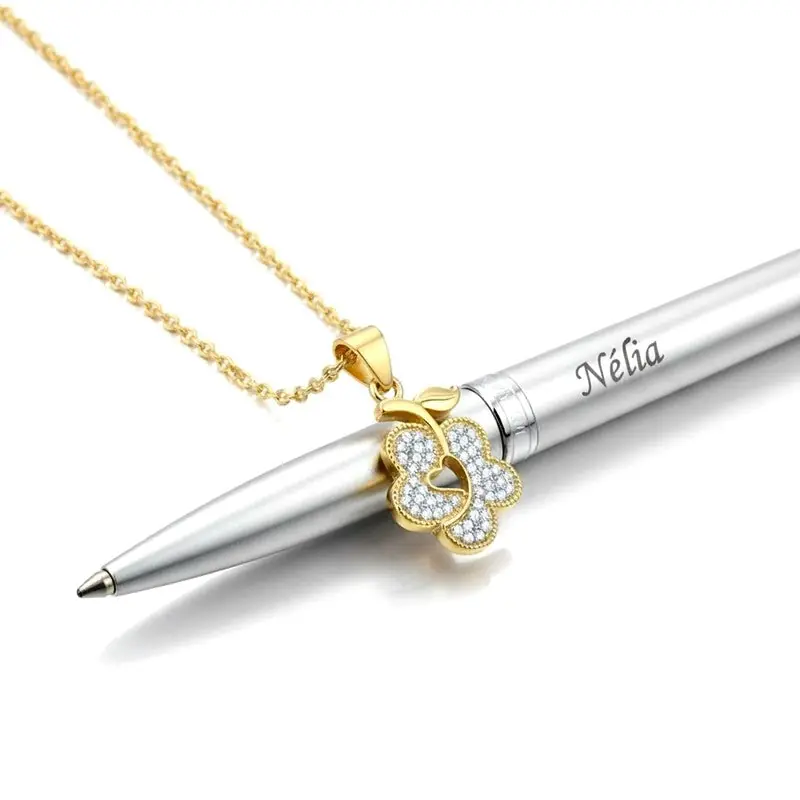 Collier pour femme chaîne ornée d'un pendentif fleur et cœur sertis de zirconiums Must-Have