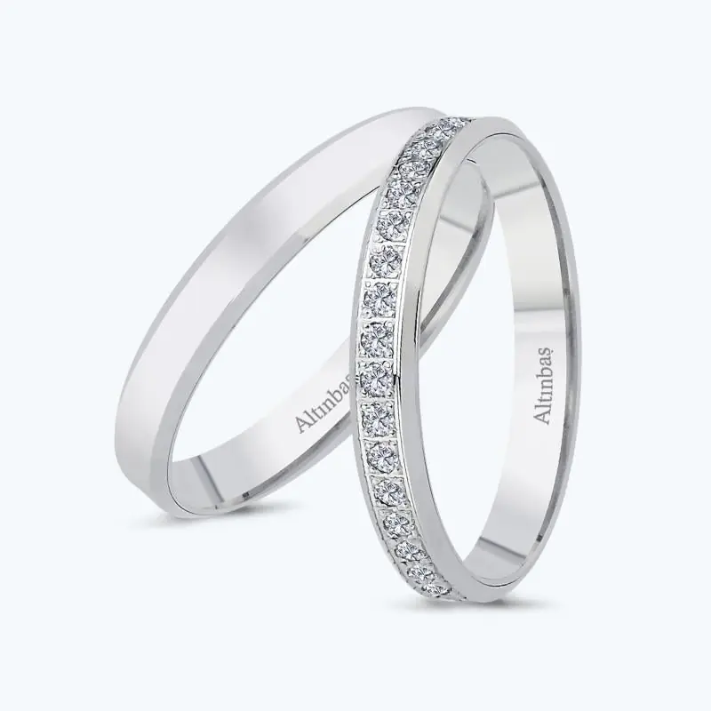 Alliances Couple Or Must-Have