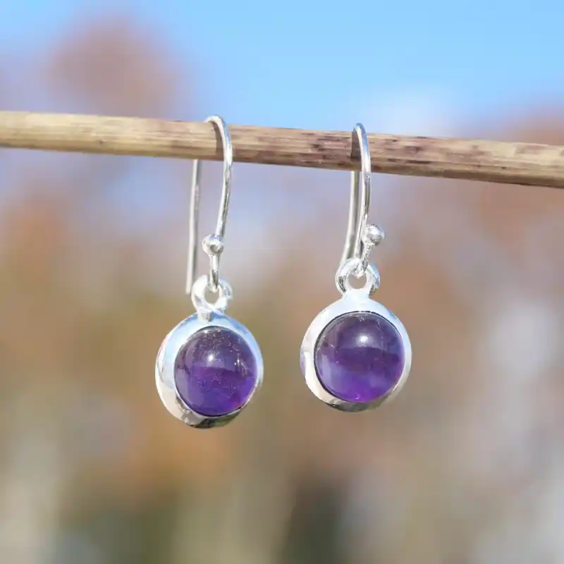 Petites boucles d'oreilles rondes Amethyste et argent Offre Exclusive