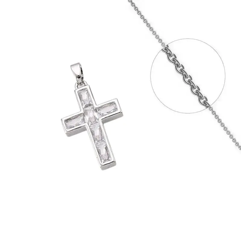 Collier doré chaîne et pendentif croix zirconiums sertis Livraison Express