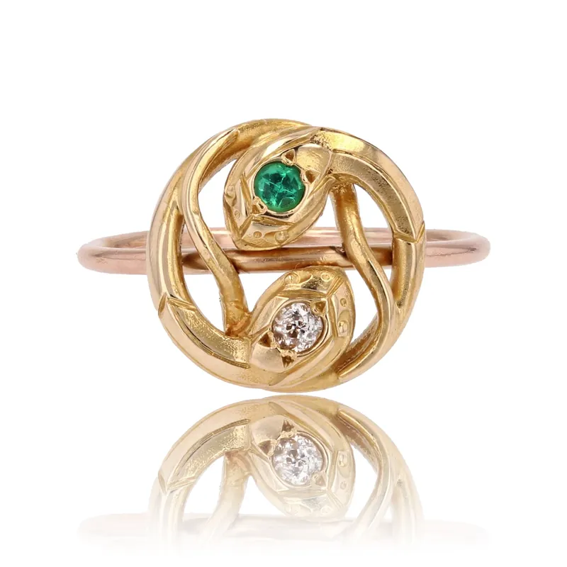Prix Cassé Bague ancienne serpents émeraude et diamant