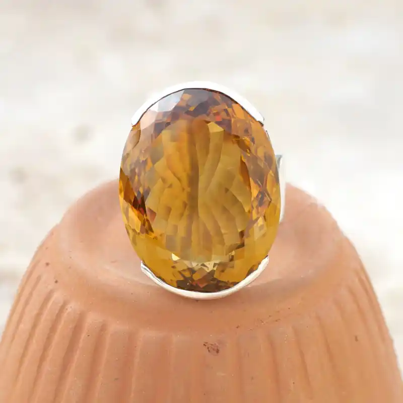 Nouvelle Collection Grosse bague haute en argent lisse et pierre Citrine cognac T54