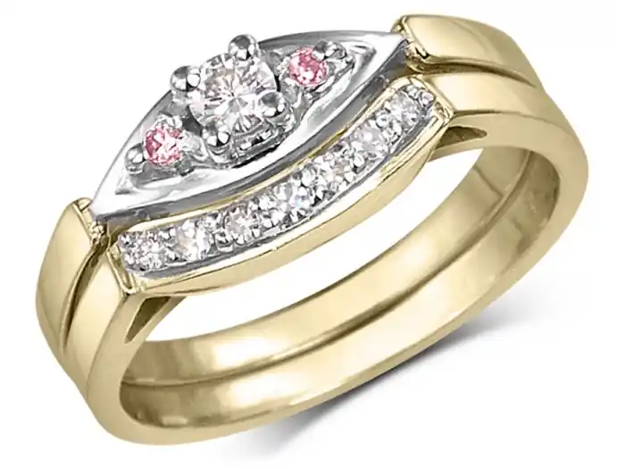 Set d'alliances Trinidad trinité à diamants roses et jonc scintillant agencé en or jaune et blanc 14k pour femme Marque
