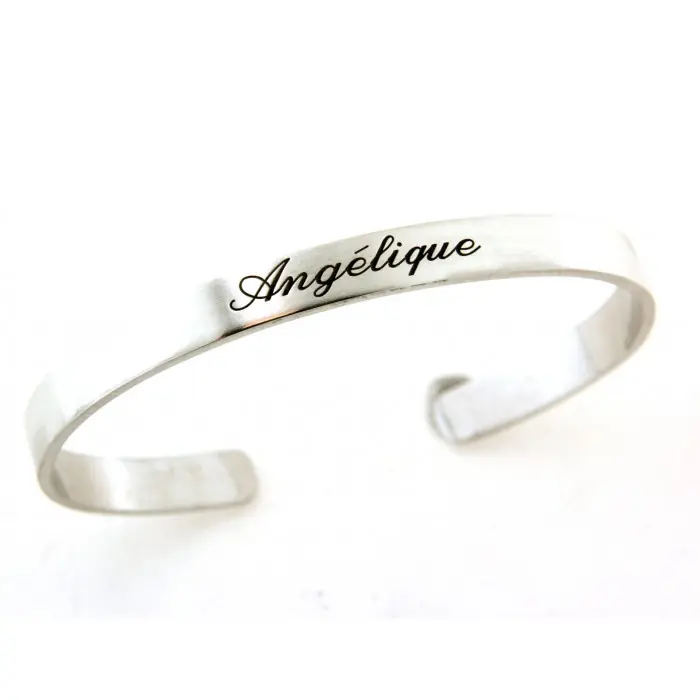 Produit De Marque Bracelet argent rigide avec prénom