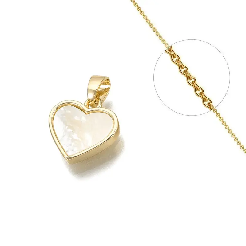 Collier chaîne et pendentif cœur nacre Prix Choc