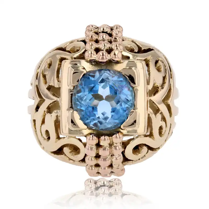 Bague dôme or ajourée et son aigue-marine Vente Flash