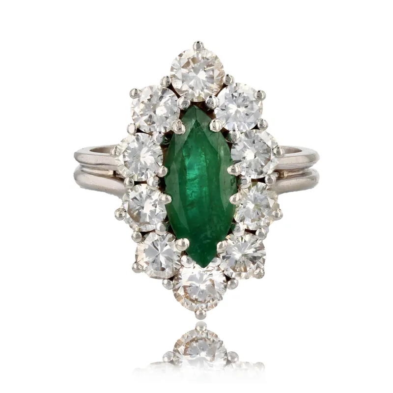 Bague marquise émeraude diamants Quantité Limitée