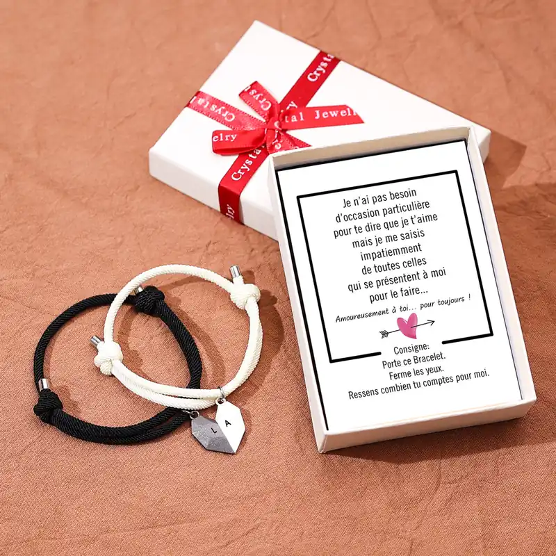Expédition Rapide Bracelet Couple Cœur Magnétique 2 PCS Personnalisé avec 2 Lettres | Cadeau Unique pour Amoureux