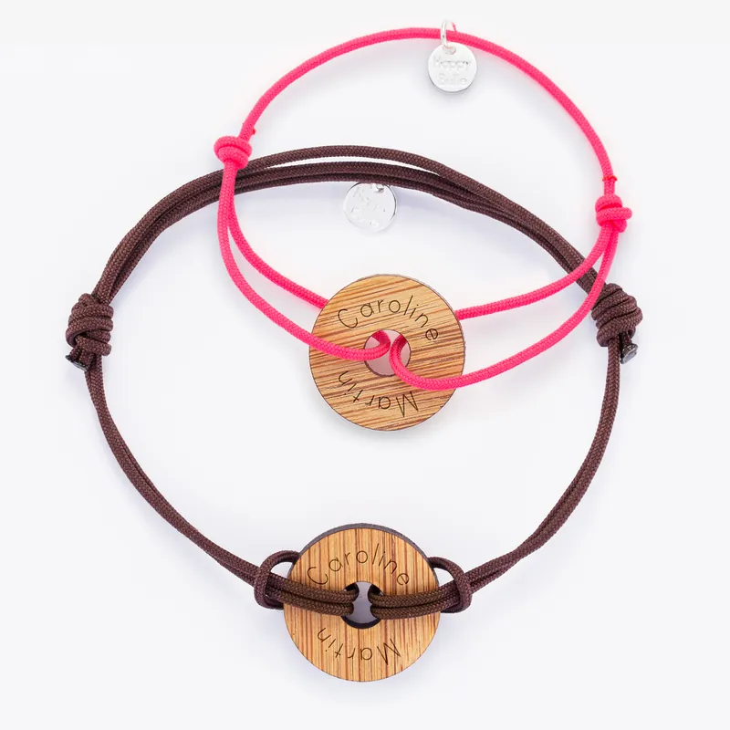 Achat Immédiat Duo de bracelets personnalisés médailles gravées bois cible 21 mm