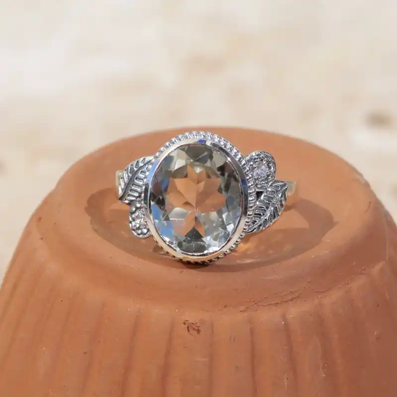 Produit De Marque Bague pierre ovale en Prasiolite et argent cisele feuilles T60