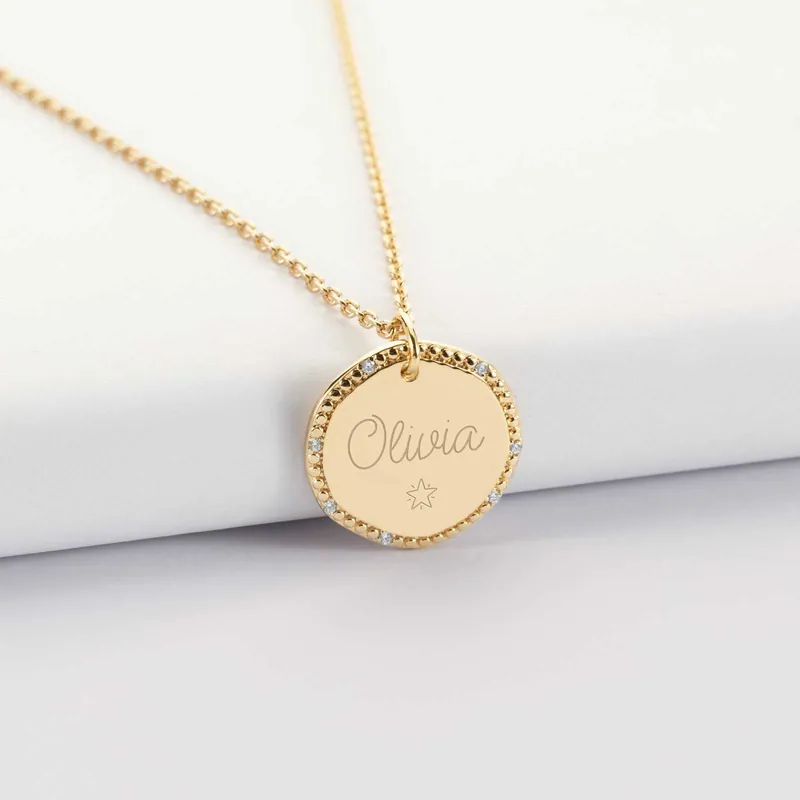 Prix Réduit Pendentif personnalisé médaille contour scintillant gravée plaqué or 16 mm