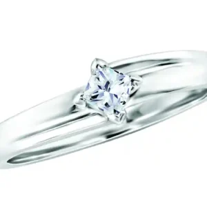 Vente Flash Bague solitaire diamant canadien de taille princesse en or blanc 10k pour femme