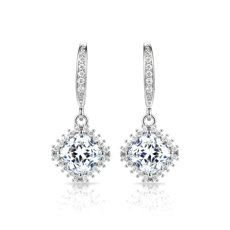 Offre Du Jour Boucles d'oreilles argent 925 tombantes zirconiums sertis Diane