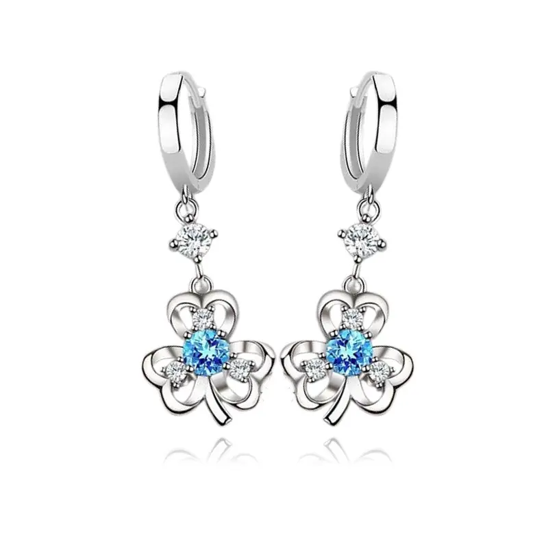 Promotion Saisonnière Boucles d'oreilles trèfle oxyde bleu argent 925 Clara
