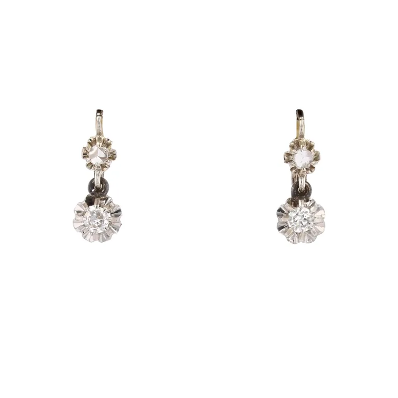 Prix Réduit Boucles d'oreilles anciennes diamants