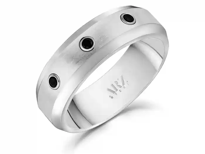 Top Vente Bague Lucio jonc acier inoxydable trio de zircons noirs sertis clos pour homme