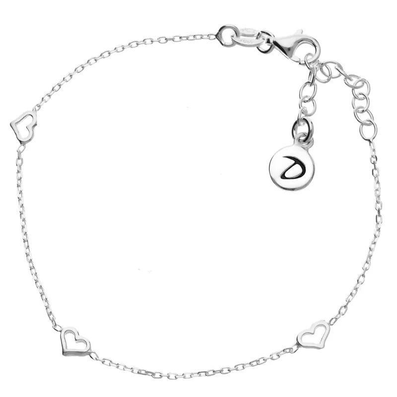 BRACELET CHAÎNE FINE ET 3 COEURS Prix Cassé