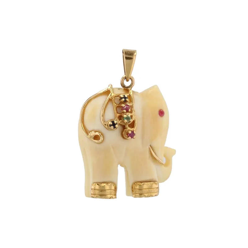 Affaire À Saisir Pendentif éléphant or et pierres précieuses