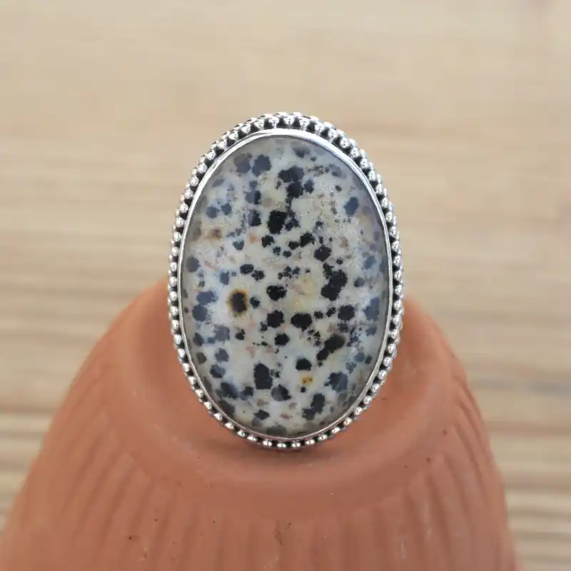 Top Vente Grosse bague ovale argent cisele et Jaspe dalmatien (noir) (beige) T56