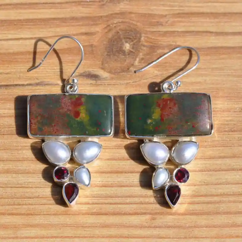 Promotion Boucles d'oreilles argent avec 6 pierres en Heliotrope Perle de Culture Grenat (rouge)(blanc)(vert)