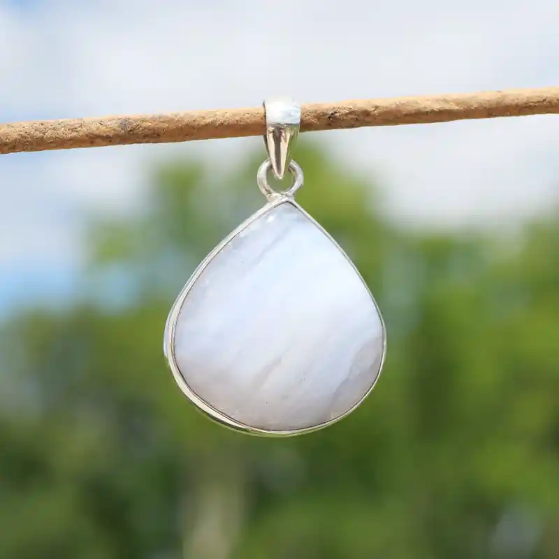 Expédié Aujourd’hui Pendentif goutte en pierre Agate rubanee et argent (bleu)