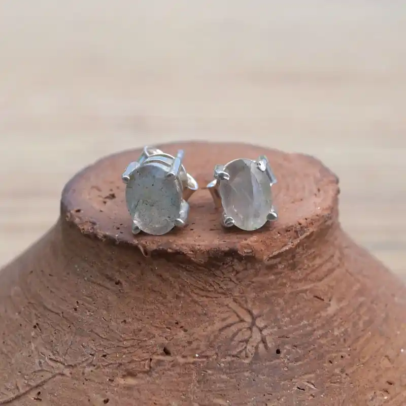 Meilleur Choix Minis boucles d'oreilles a clous en argent et Labradorite (bleu)