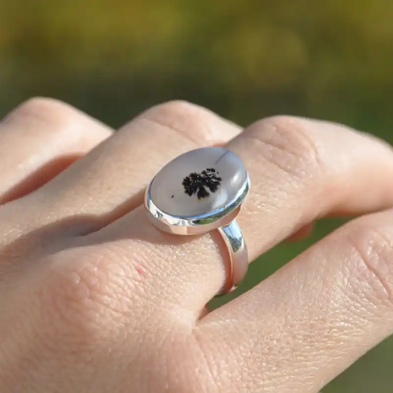Top Vente Bague en argent et pierre ovale en Agate dendrite (noir) (blanc) T60