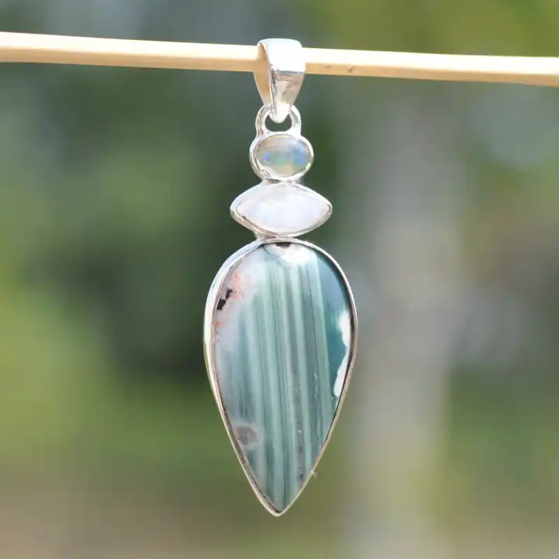 Acheter En Ligne Pendentif goutte en Opale et Pierre de lune (vert) (blanc)