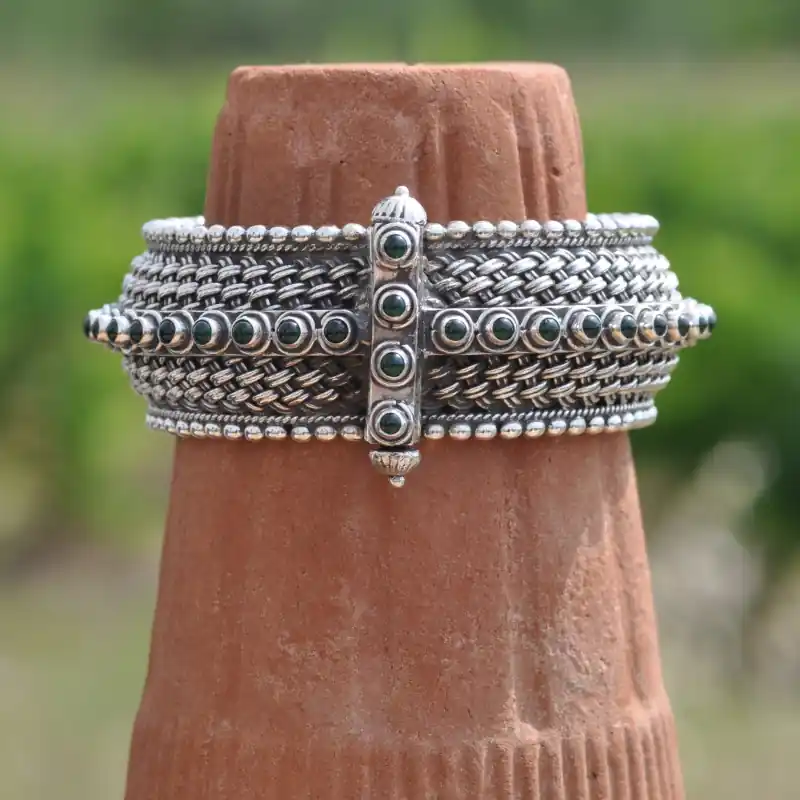 Promotion Gros bracelet argent ethnique cisele main et pierres Agate verte (vert)