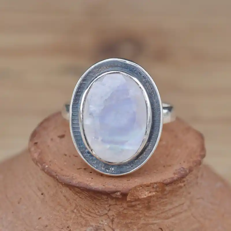 Bague ovale argent oxyde et pierre facettee Pierre de lune blanche T51 Authentique