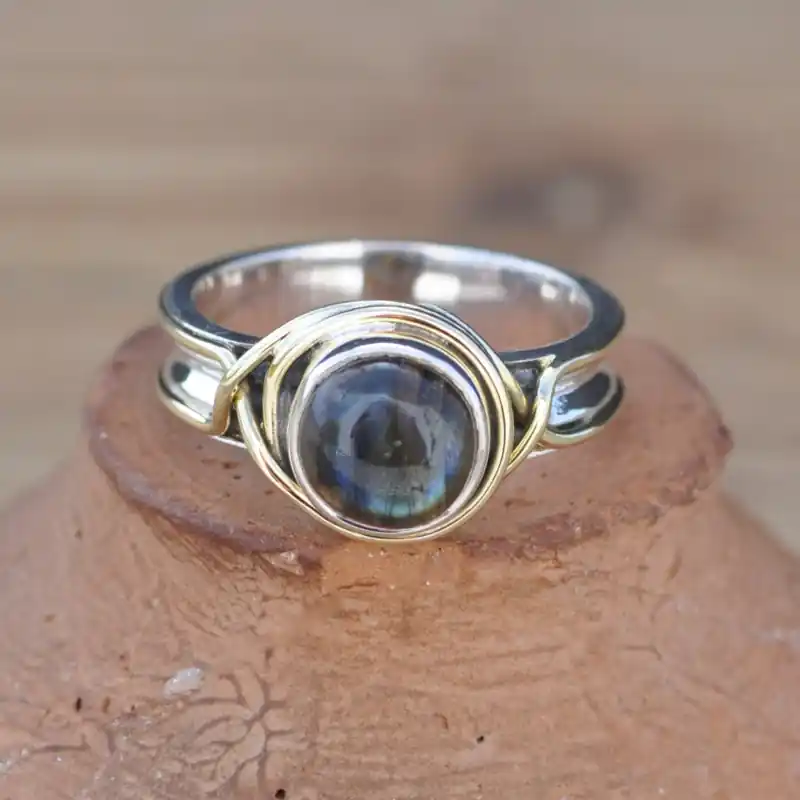 Retour Gratuit Bague argent avec dorure et pierre ronde en Labradorite T55\\/56