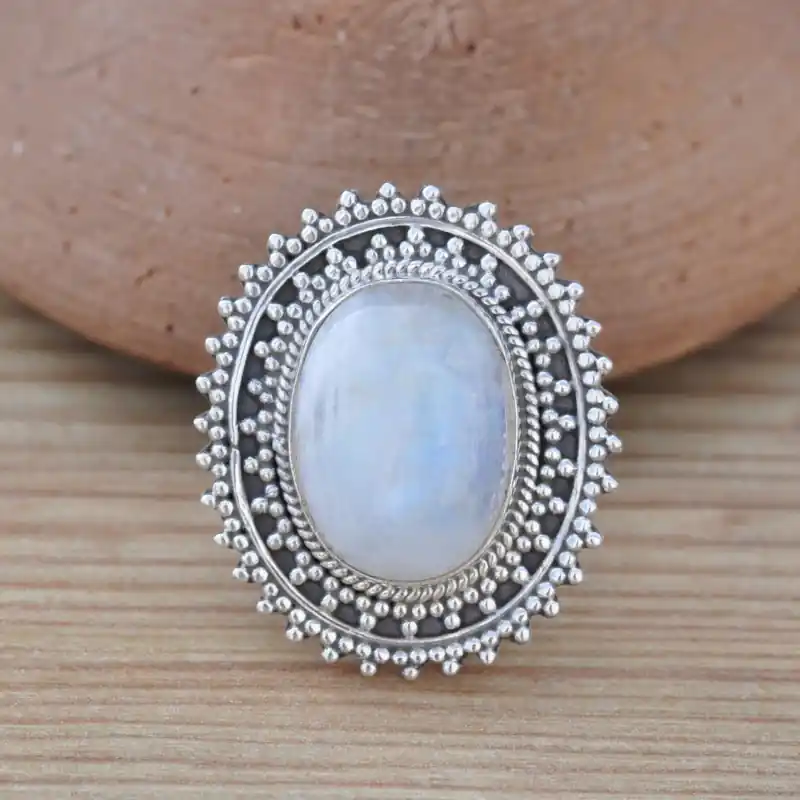 Paiement Sécurisé Bague argent ethnique pierre ovale en Pierre de lune T56