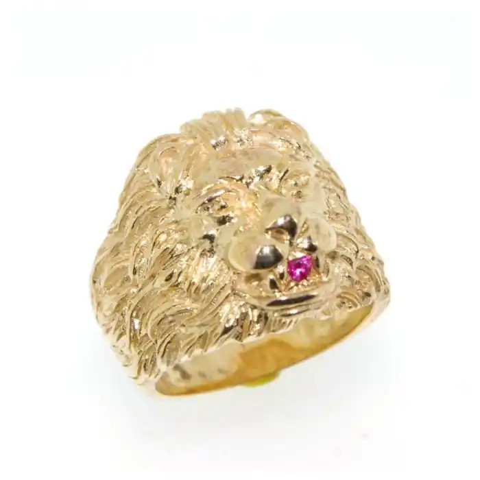 Produit De Marque Chevalière lion crinière en or