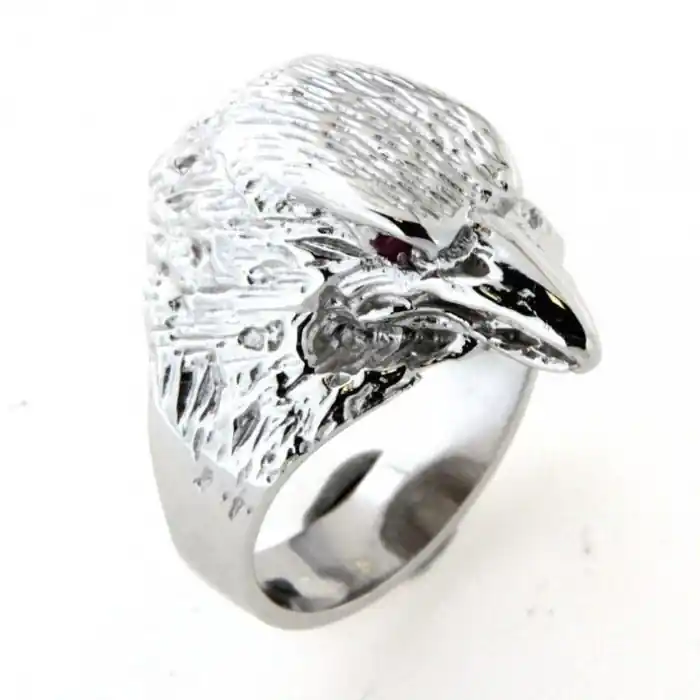 Chevalière en argent tête d'aigle avec deux rubis synthétique Dernière Chance