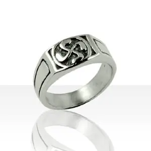 Réduction CHEVALIERE BASQUE | Chevalière Argent Croix BASQUE TONNEAU GM | BIJOUX BASQUES | MADILAR |