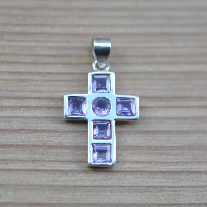 Populaire Petit pendentif croix argent 925 pierres amethystes a facettes