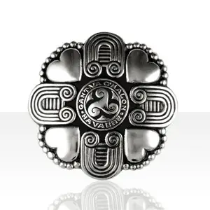 Vente Flash Broche Argent TRISKELL "Avec mon cœur…" | BIJOUX KELT | ANCIENS | BIJOUX BRETONS & CELTIQUES DEPUIS 1935