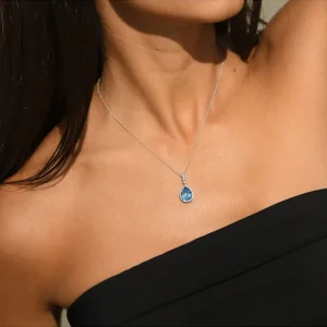 Seulement Aujourd’hui Collier " Onitsha" D0,19/31 TSW3,52/1 Or Blanc 585/1000